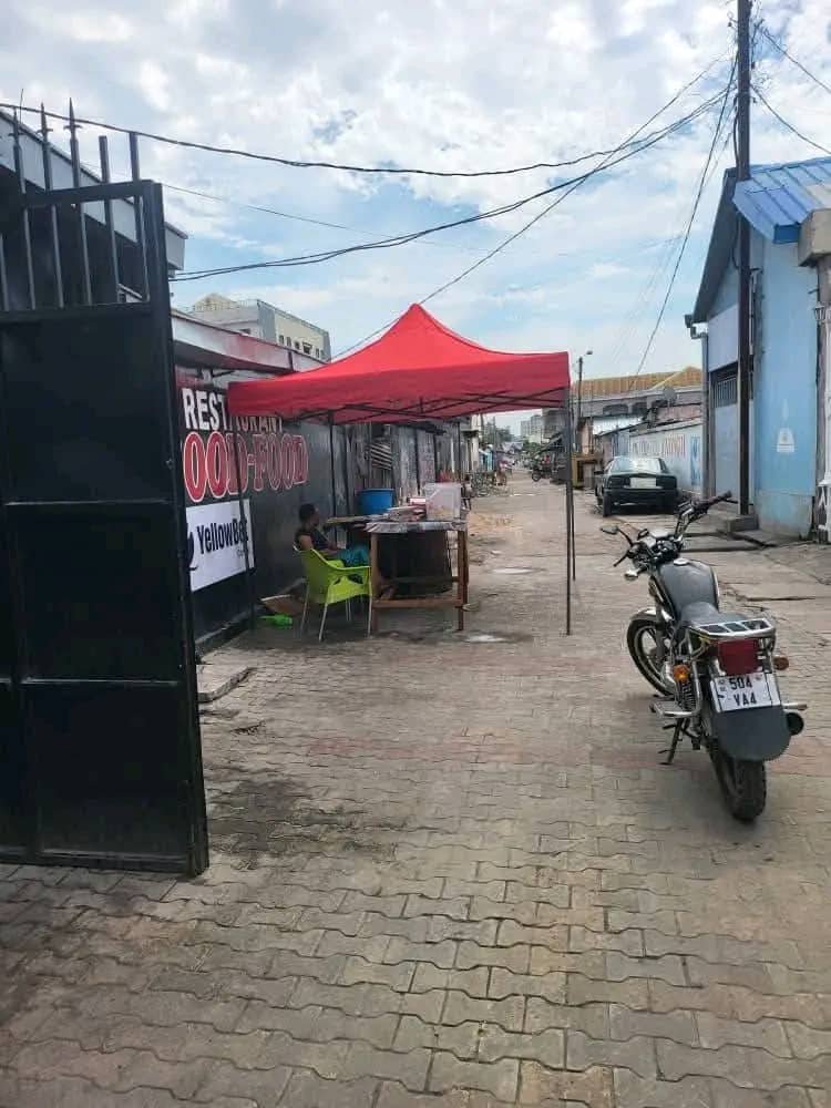Local commercial à louer — photo 1