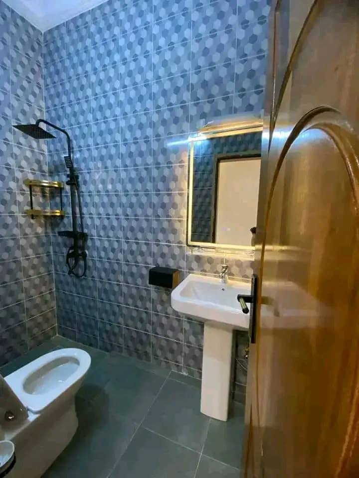 Appartement à louer à Moungali, Brazzaville — photo 7