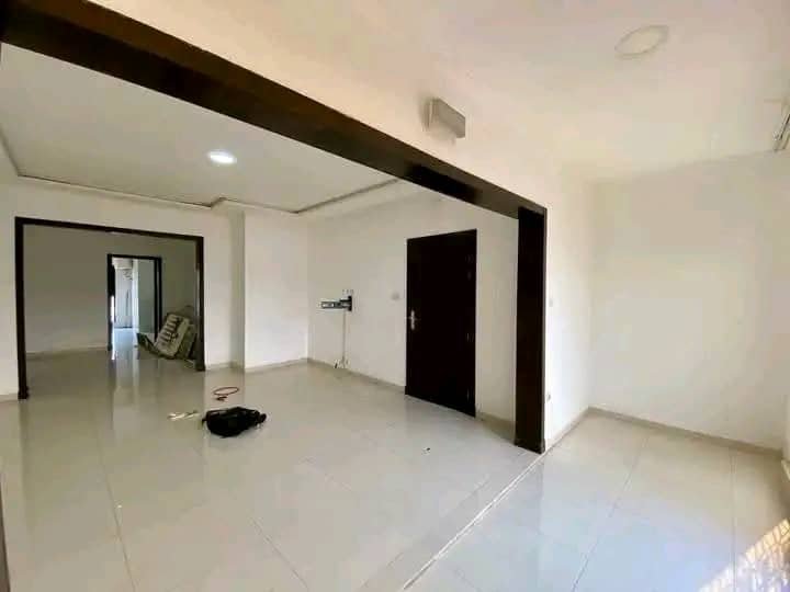 Appartement à louer à Centre-ville, Brazzaville — photo 17