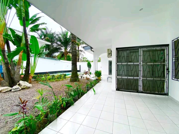 Villa à louer, Brazzaville — photo 4