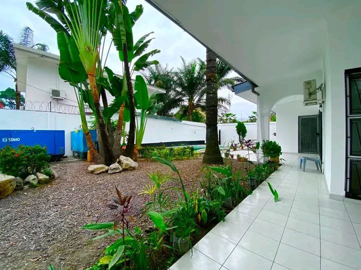 Villa à louer, Brazzaville — photo 11