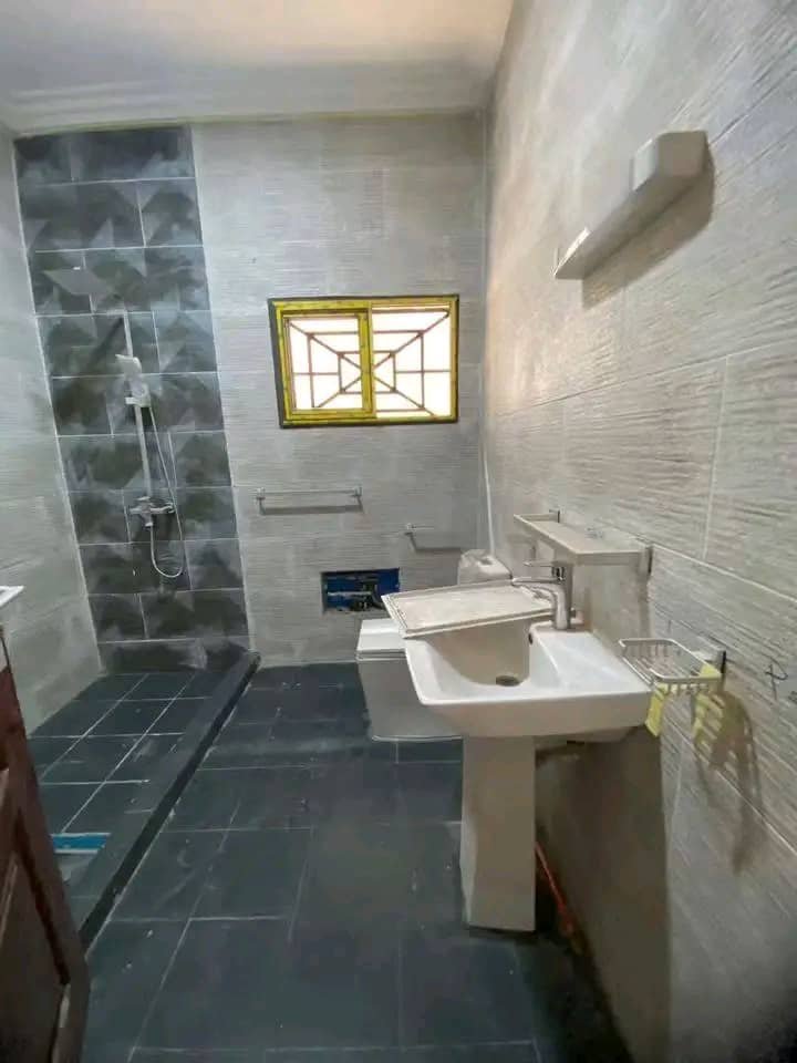 Appartement à louer à Plateau des 15 ans, Brazzaville — photo 10