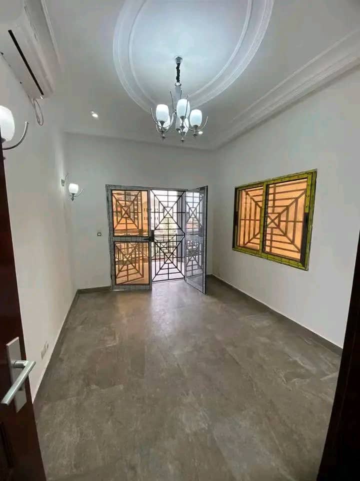 Appartement à louer à Plateau des 15 ans, Brazzaville — photo 17
