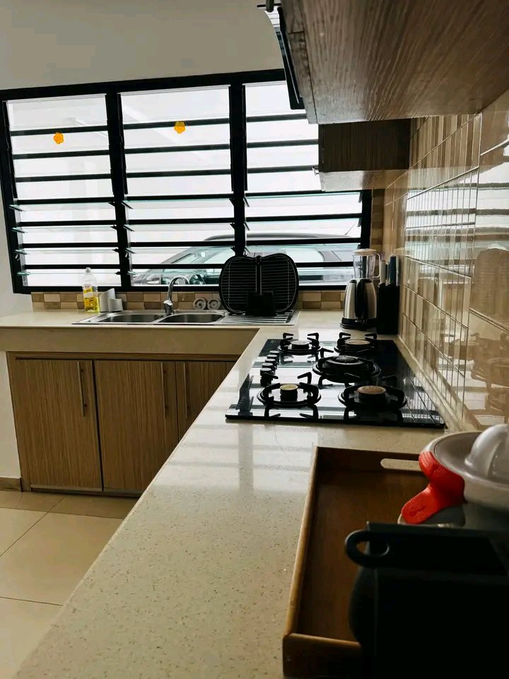 Villa à louer à Batignolles, Brazzaville — photo 4