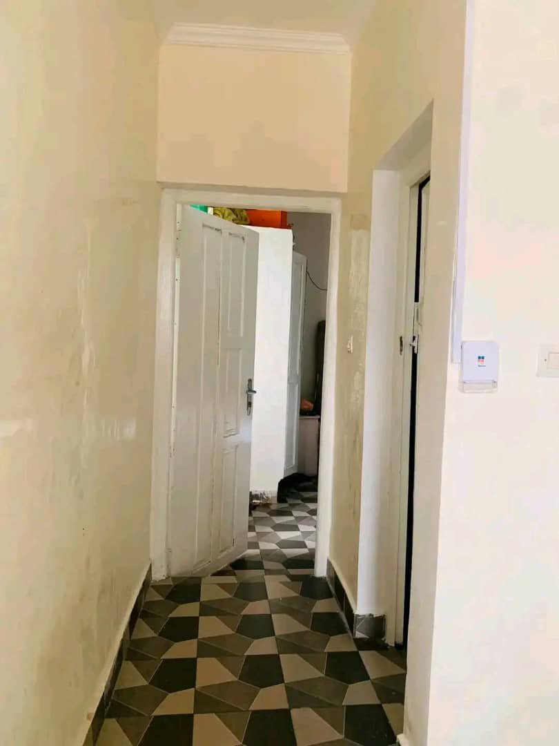 Appartement à louer à Mpila, Brazzaville — photo 10