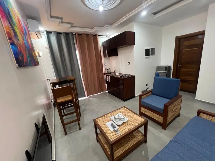 Appartement à louer à Moungali, Brazzaville — photo 5